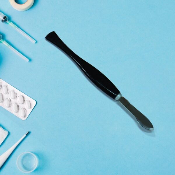 6323 Surgical Blade Carbon Steel Scalpel Blade, with handle.